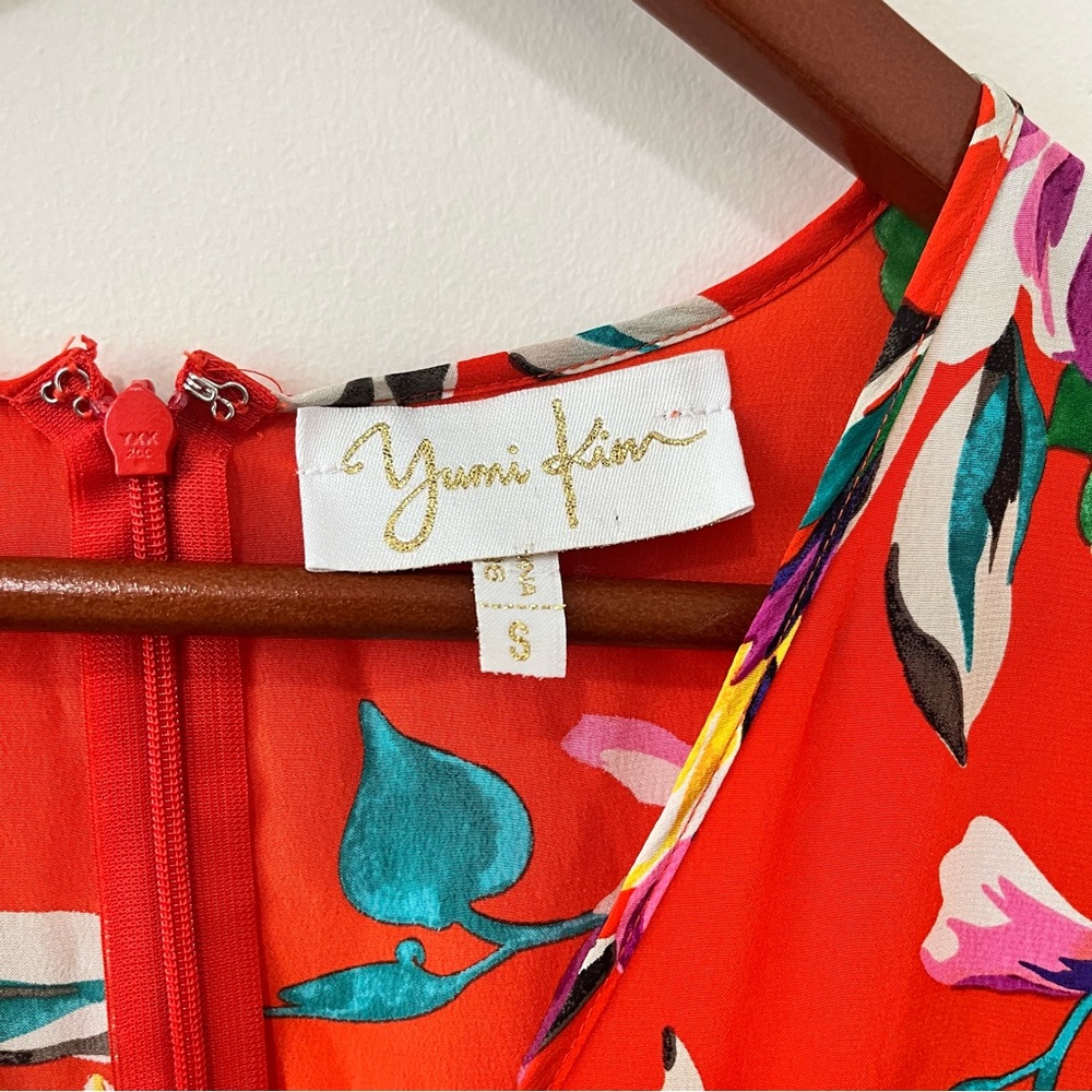Yumi Kim 100% Silk Red Floral Jumpsuit S Vacation Vibrant Tropical Chic - Picture 7 of 12